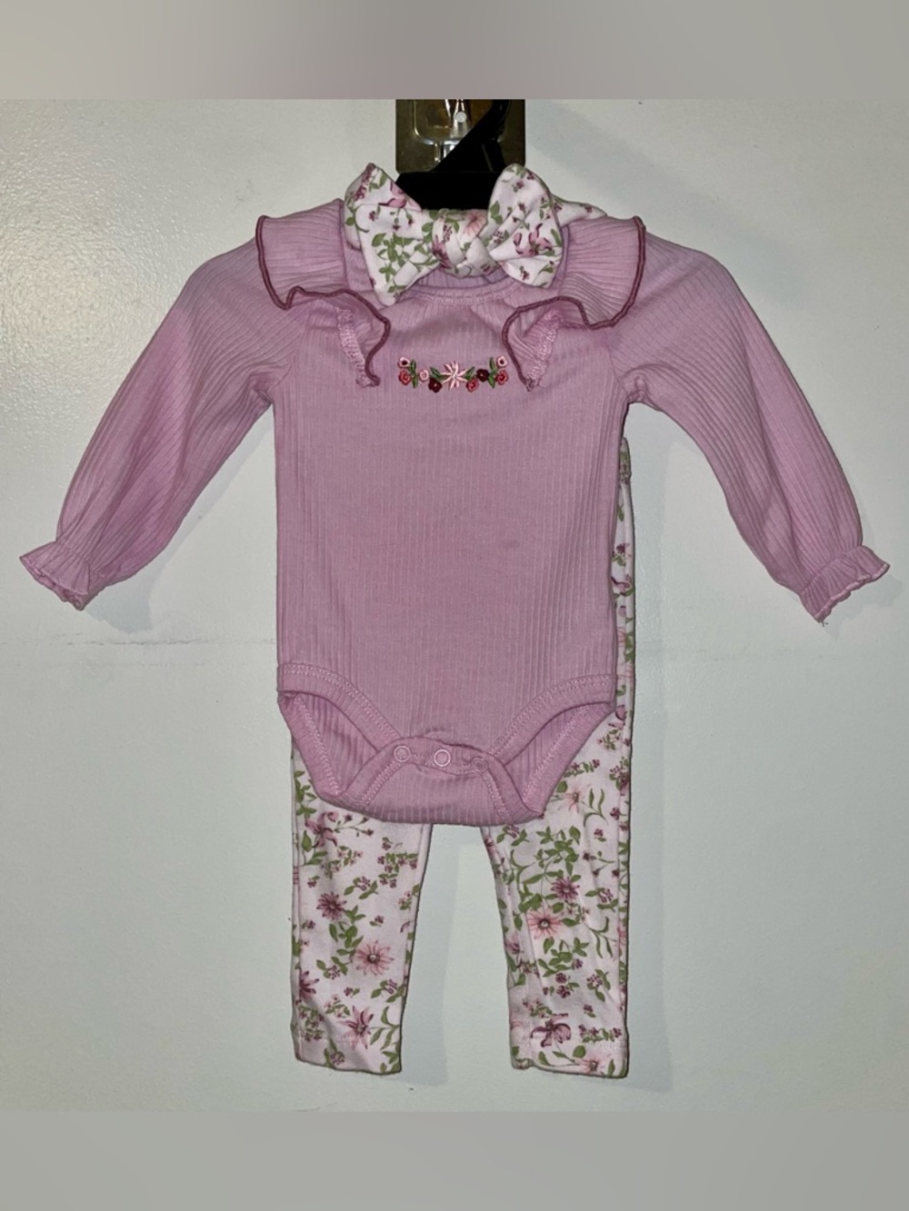 Baby Essentials Floral Long Sleeve Onesie and Pants Set with Bow